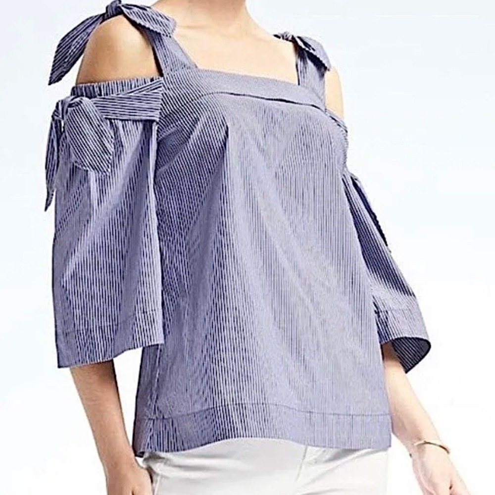 Banana Republic Cold Shoulder Top Tie Sleeve Striped Blouse Small Blue Nautical